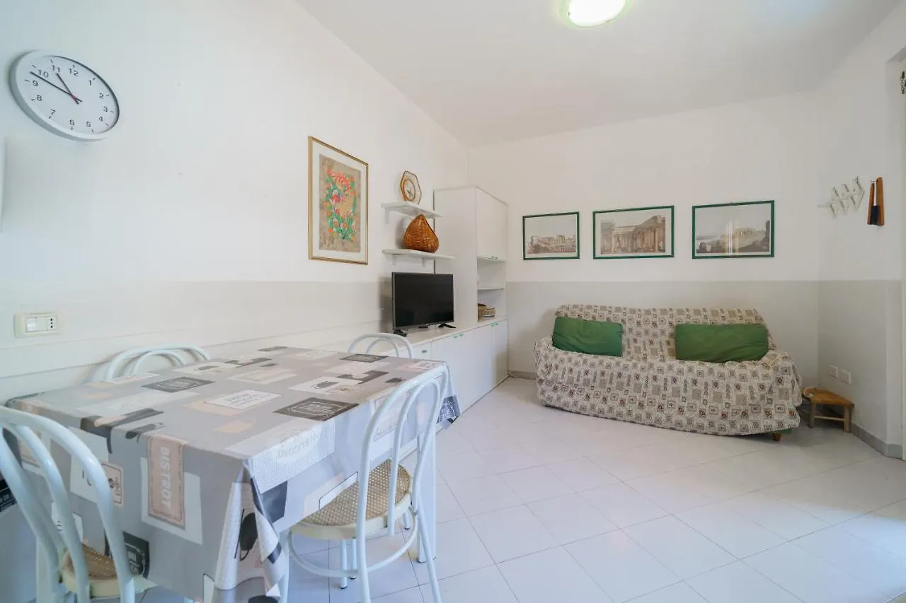 شقة Casa Felice A Porto Azzurro - Goelba 0*,  إيطاليا